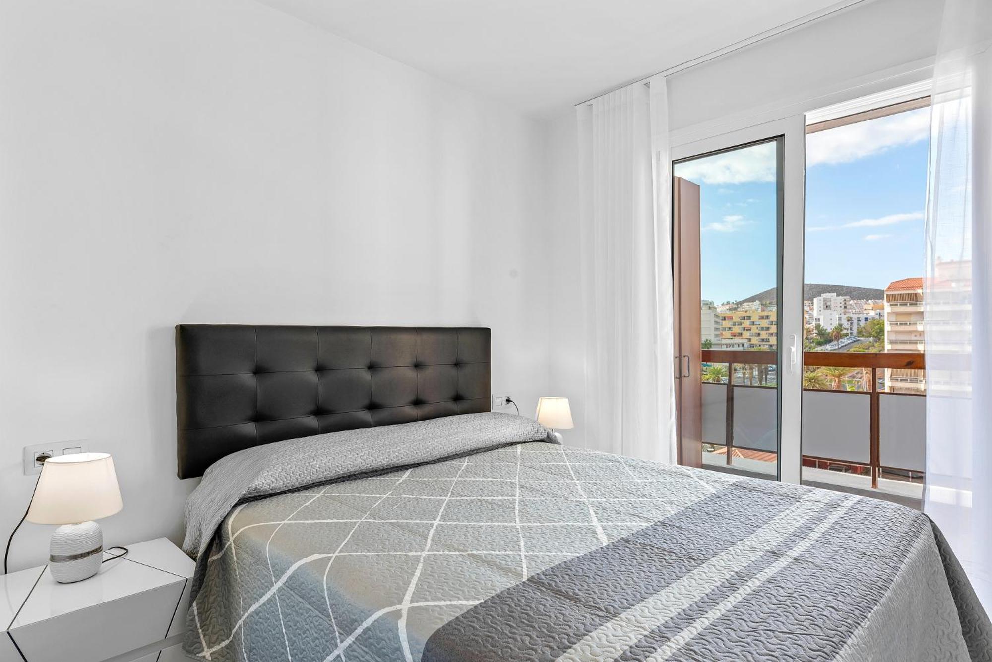 Sasha Suite Tenerife Los Cristianos  Exterior photo